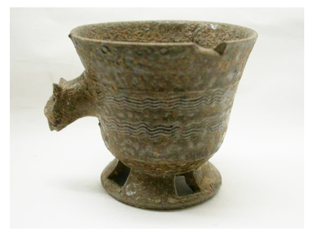 (ة) HORSE HEADED CUP 