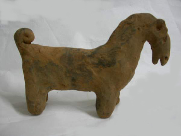 (ة) TERRACOTTA HORSE 