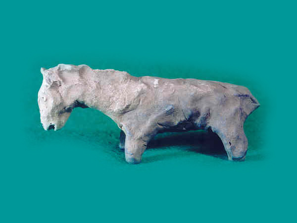 (ة) TERRACOTTA HORSE 