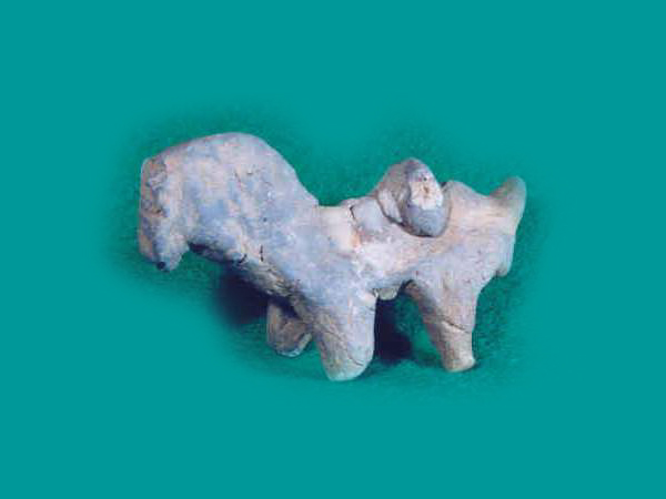 (ة) TERRACOTTA HORSE 